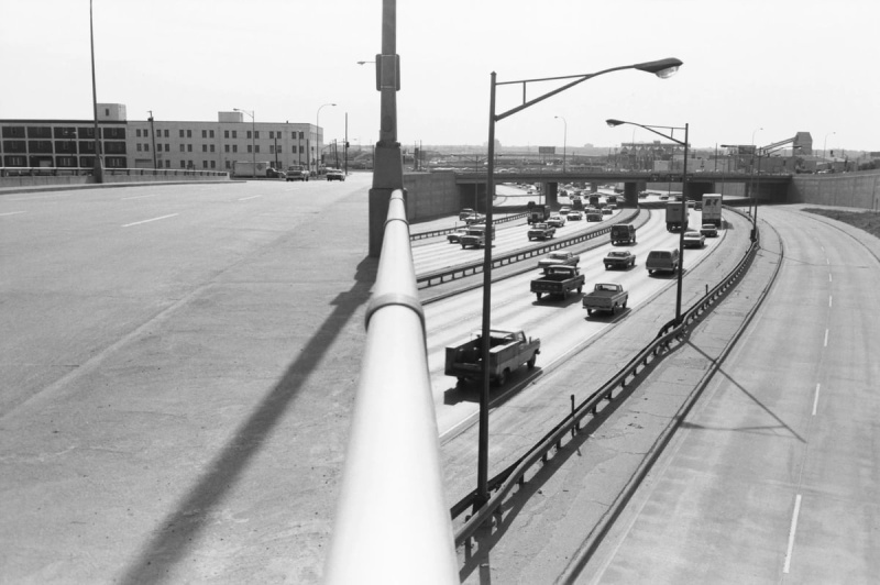 Lee Friedlander, Dallas, 1977 (printed 1970s), 11 x 14 inches. © Lee Friedlander, courtesy Fraenkel Gallery, San Francisco and Luhring Augustine, New York