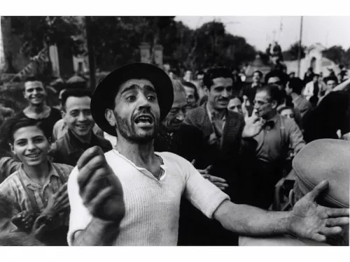 Ph Robert Capa.