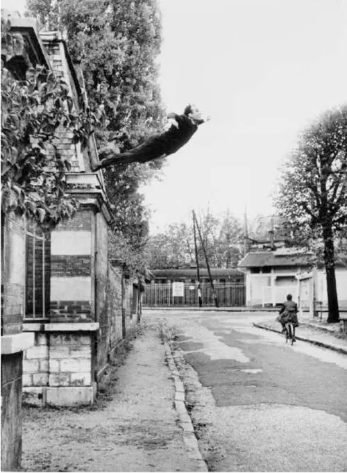 Yves Klein, Salto nel vuoto, 1960