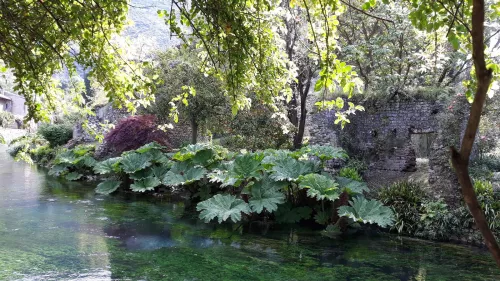 Giardino di ninfa, ph Anna Dolfi.