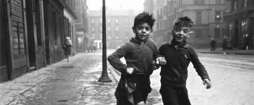 Ph Bert Hardy.